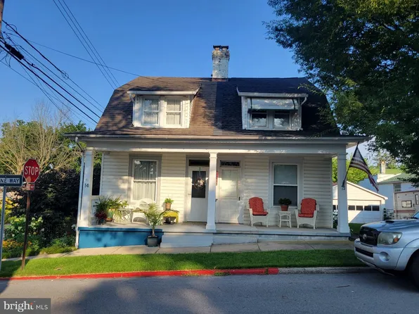 12 S High St, Funkstown, MD 21734