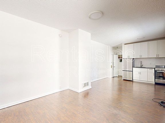5th image of 143 Fell St #503