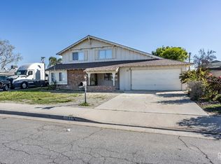 1105 Arena Way, Bakersfield, CA 93304