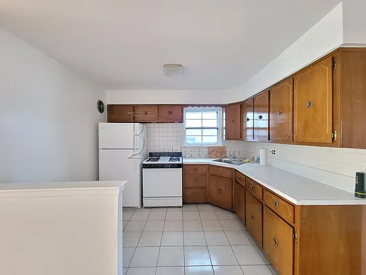 Rented by Bouklis Group | media 1