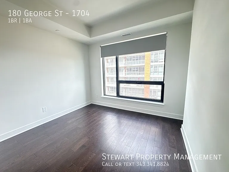 180 George St #1704 — Photo 13