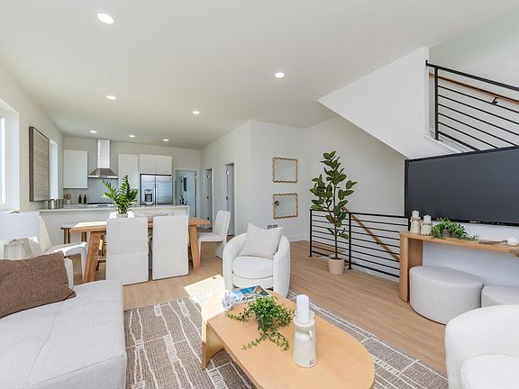 2nd image of 109 B Westminster Ave