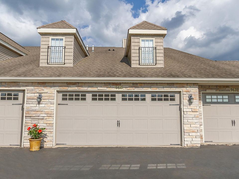 1st image of 960 Arvle Cir #960