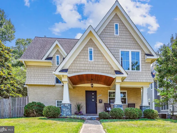 4504 Puller Dr, Kensington, MD 20895