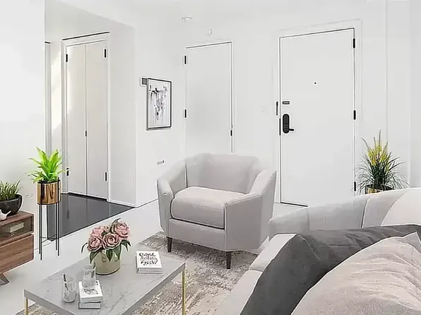 237 Madison Avenue image 2 of 10