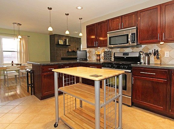 Lovely pendant lighting above bar