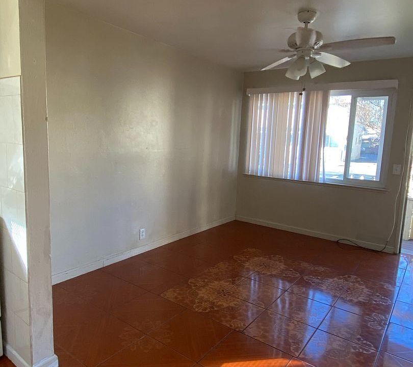 2nd image of 640 Buckeye St Unit 1