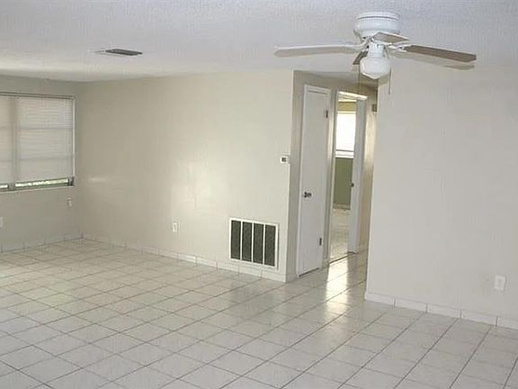 4th image of 3742 Darlington Rd