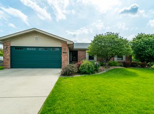 16205 Fairfield Dr, Plainfield, IL