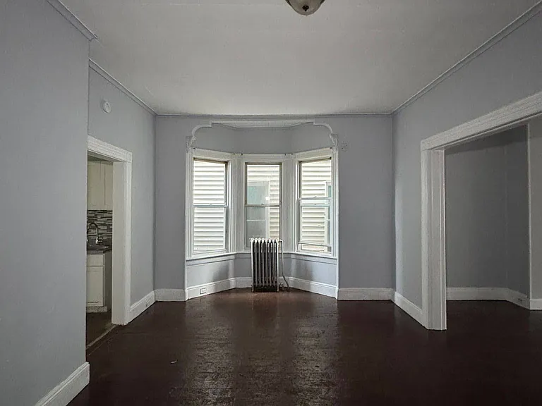 95 Brown Pl #SF — Photo 6