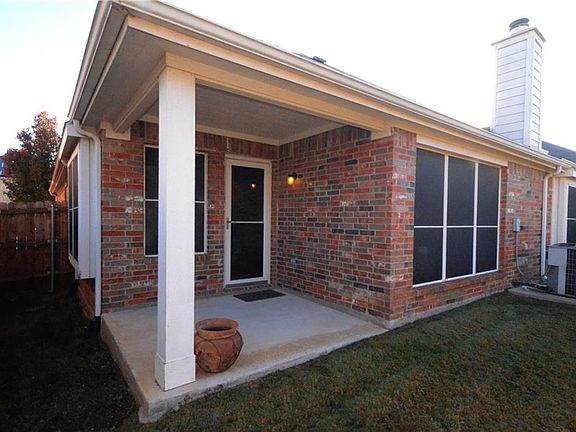 2nd image of 13304 Vista Glen Ln