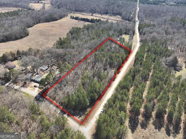 2100 Amberly Rd, Elberton, GA 30635