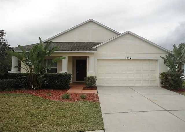 4015 Warwick Hills Dr — Photo 1