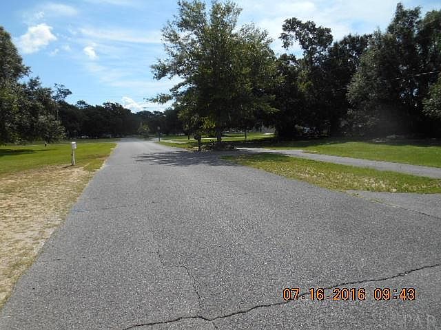 2nd image of 110 Rosalyn Way