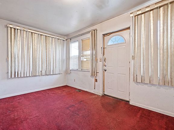 4th image of 122-19 191st St