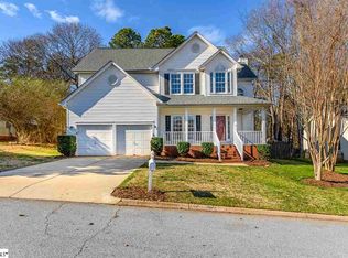 204 Hyde Park Ln, Mauldin, SC 29662