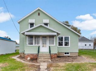 210 1st St, Watkins, IA 52354
