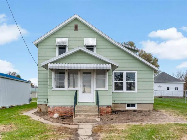 210 1st St, Watkins, IA 52354