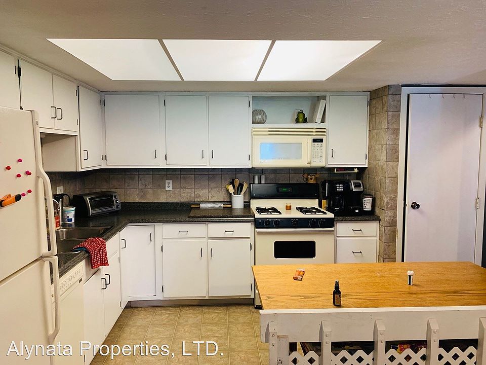 1st image of 1292 Gatwick Ct