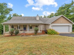 16 Canterberry Point, Conway, AR 72032