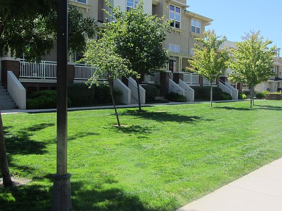 3rd image of 355 Cereza Pl