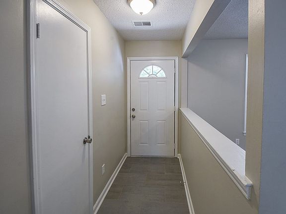 2nd image of 6315 Thistlebrook Dr