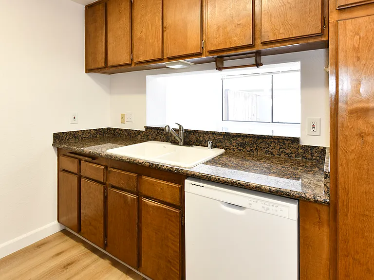 3636 Shelter Creek Dr — Photo 10