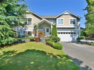 1015 Crawford Rd, Lynnwood, WA 98036