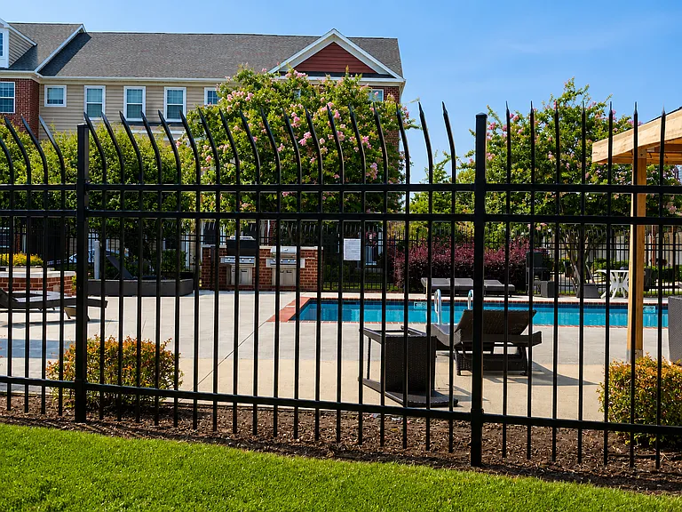 511 Waterside Dr #115 — Photo 34