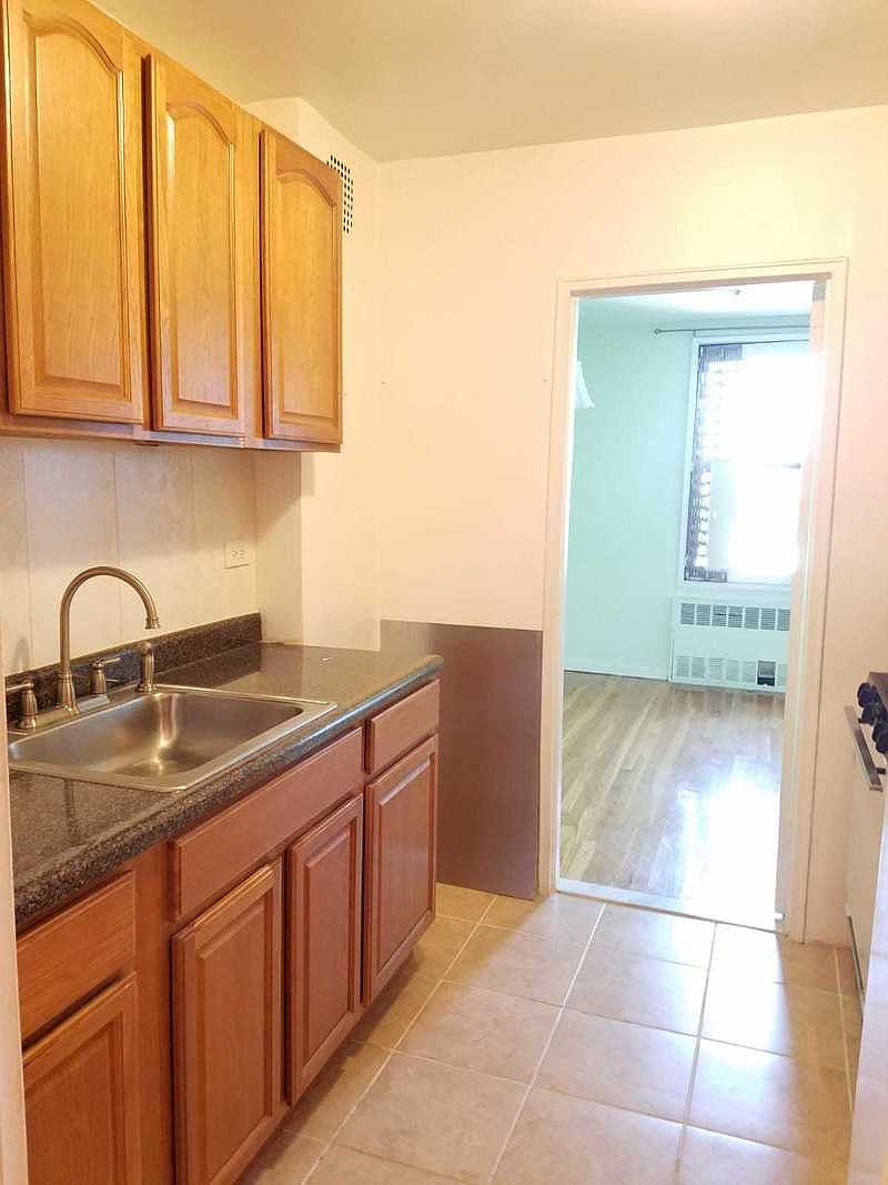 815 Gravesend Neck Rd APT 6N, Brooklyn, NY 11223 Zillow