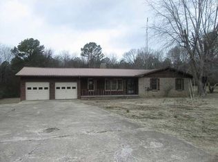 215 Holland Dr, Russellville, AL 35654