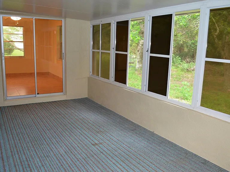 4413 Quintara St — Photo 19