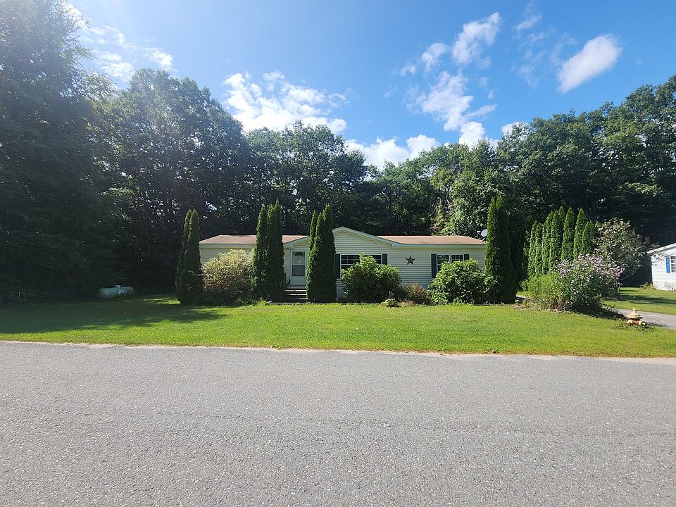 1st image of 1 Colonial Ln