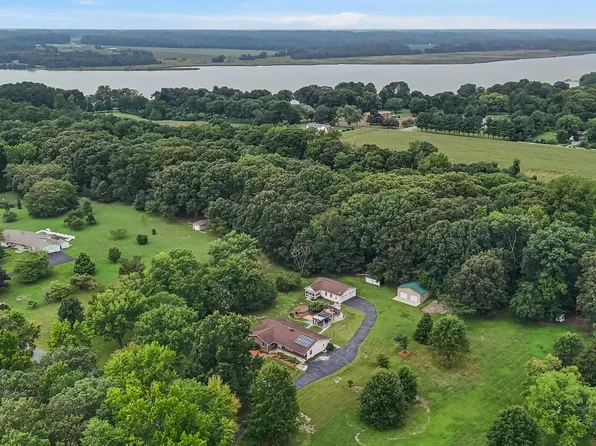 3221 Carroll Rd, Huntingtown, MD 20639
