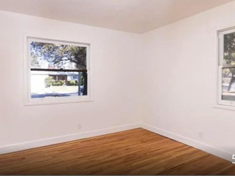 1132 E Morris Ave — Photo 10