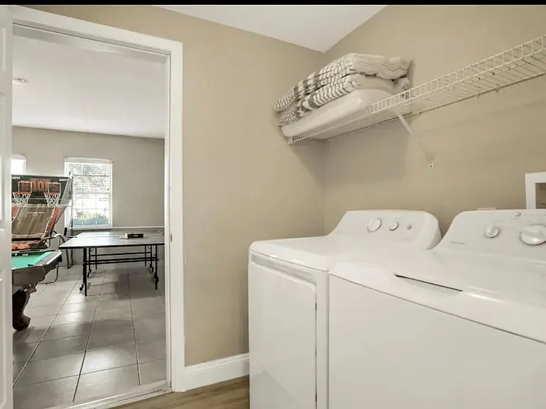 402 Ballyshannon Dr — Photo 20