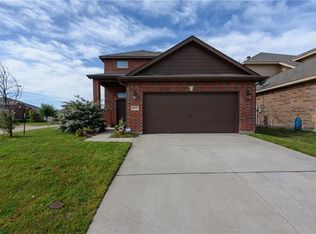 5532 Grenada Dr, Fort Worth, TX 76119
