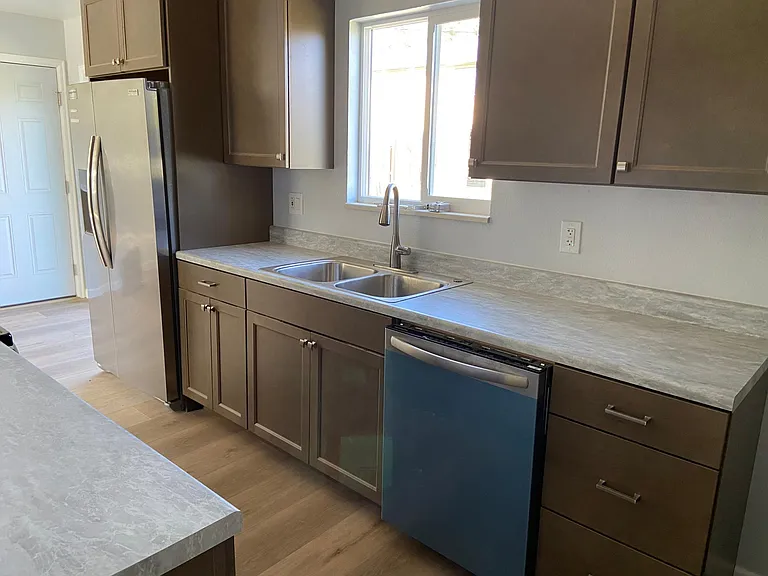 812 S Chestnut St — Photo 7