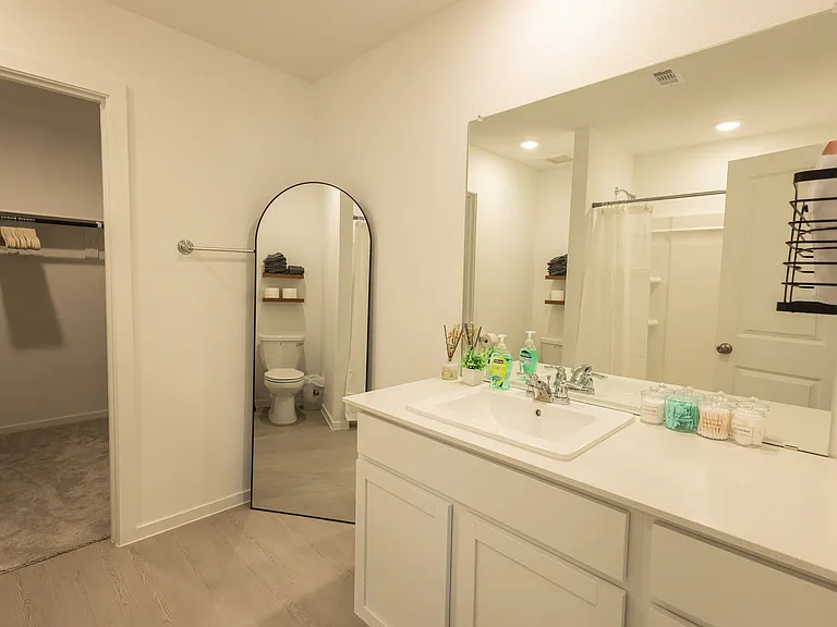 5322 Gabby Pass — Photo 13