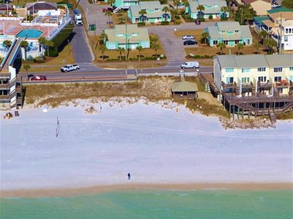 2nd image of 1030 Scenic Gulf Dr #4C