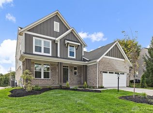 2387 Forest Oaks Dr, Beavercreek, OH 45431