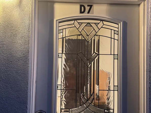 1123 17th St #D7, Santa Monica, CA 90403