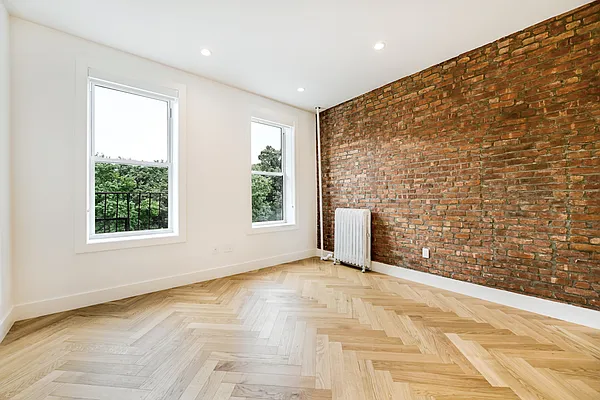 Rented by Compass | media 6