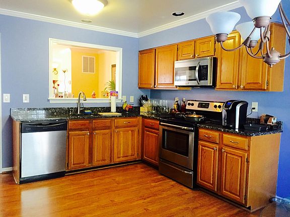 Newly Remodeled Kitchen