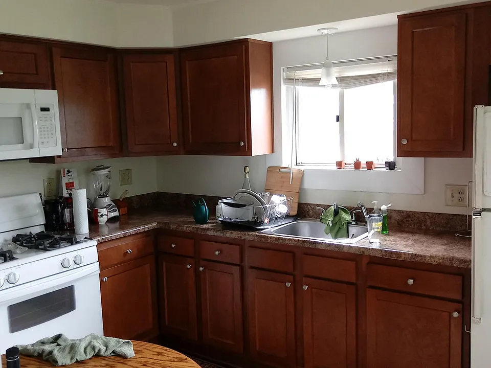 1209 State Ave #2