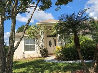5257 Lake Lizzie Dr, Saint Cloud, FL 34771