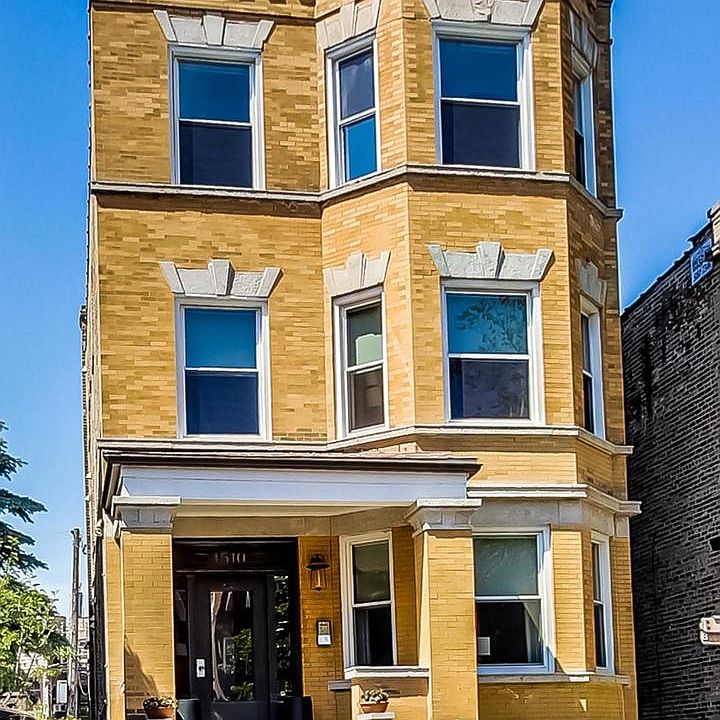 1st image of 1510 W Bryn Mawr Ave APT 2