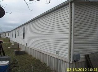 180 Woodland Trails Dr, Collinsville, IL