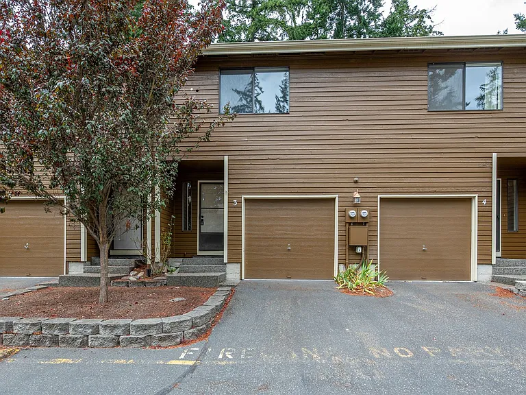 111 NW Columbia Dr #B3 — Photo 17