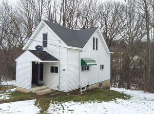 133 Ash St, Gardner, MA 01440